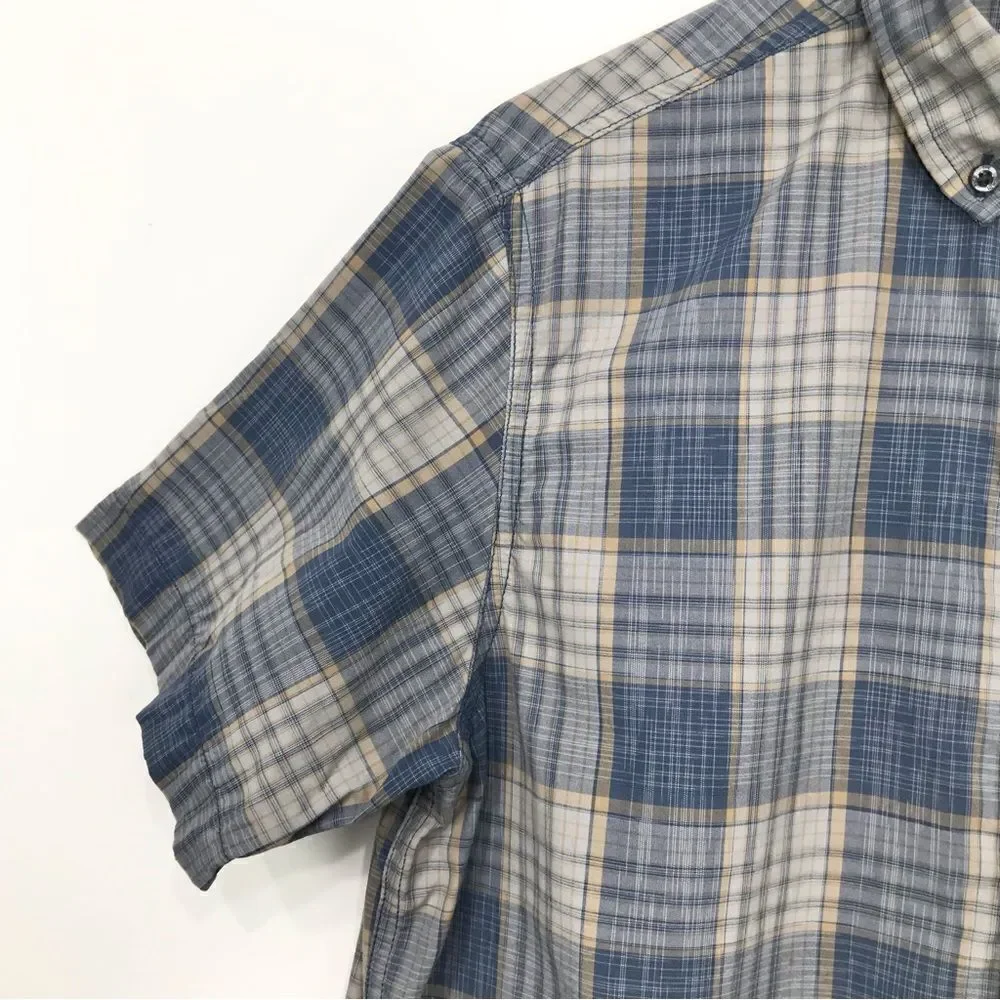 The North Face Blue Tan Plaid Short Sleeve Casual Button Down Performance Shirt
